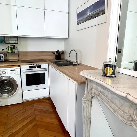 Michel-ange Apartment *