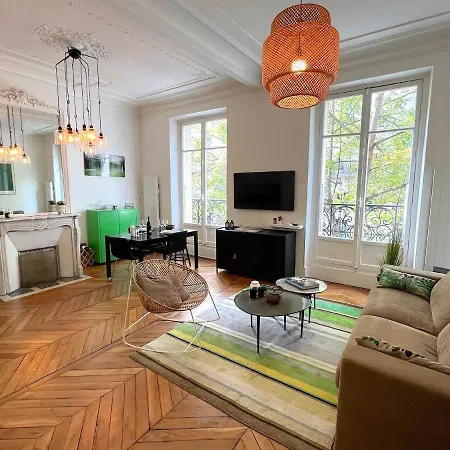 Apartment Michel-ange
